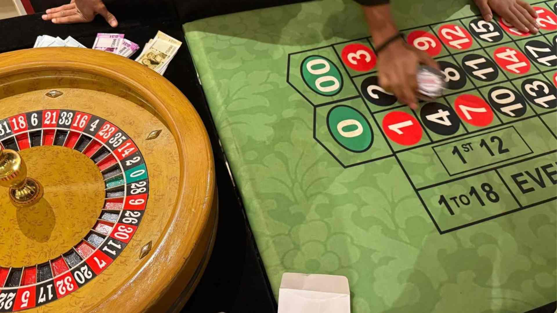 How Do Lines Work in Betting: Understanding Point and Money Lines