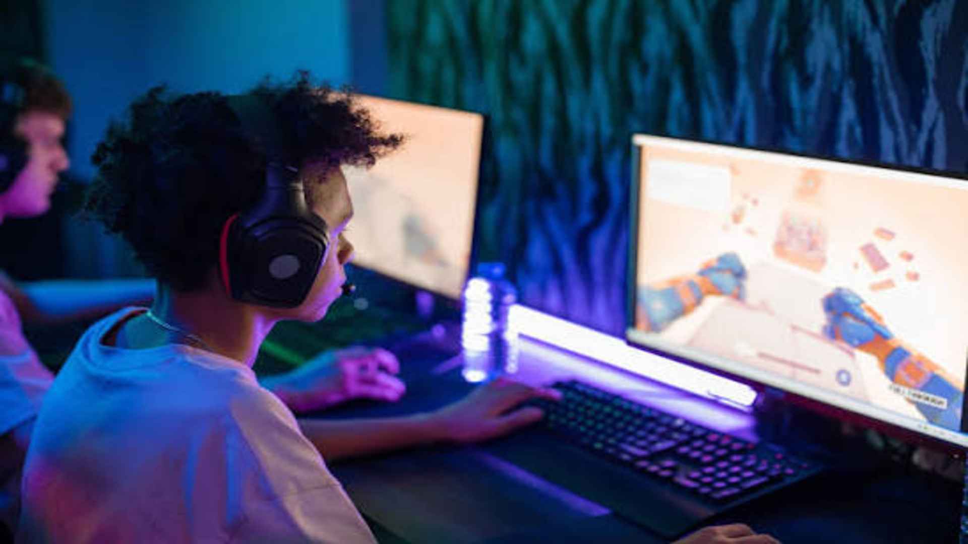 Exploring The Role Of Anticipation In Reward Based Games